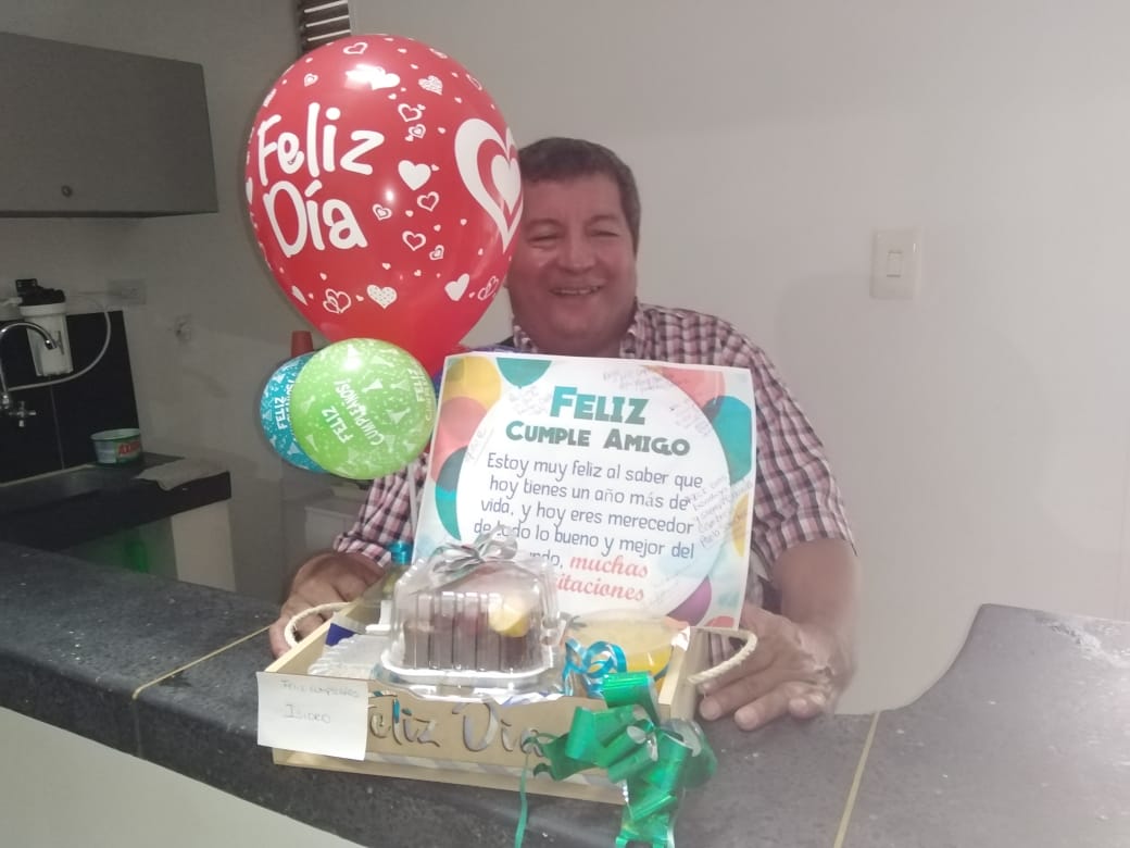 El feliz cumpleañero, Isidoro Vargas.